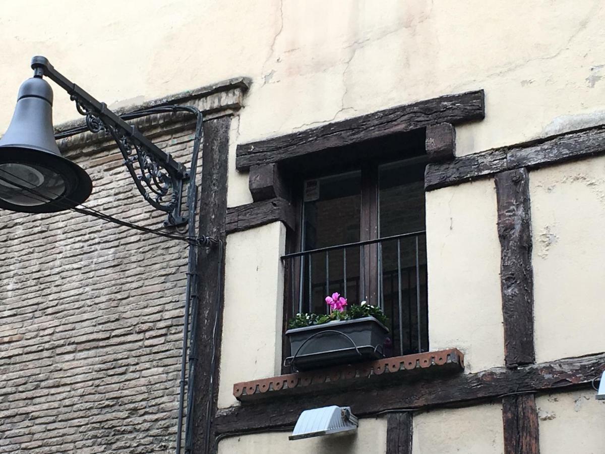 maitagarri casco antiguo Pamplona Exterior foto